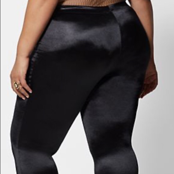 FTF  Satin Black Leggings NWT - Picture 3 of 9